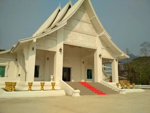 Lao Valhalla Restaurant in Vang Vieng, Laos